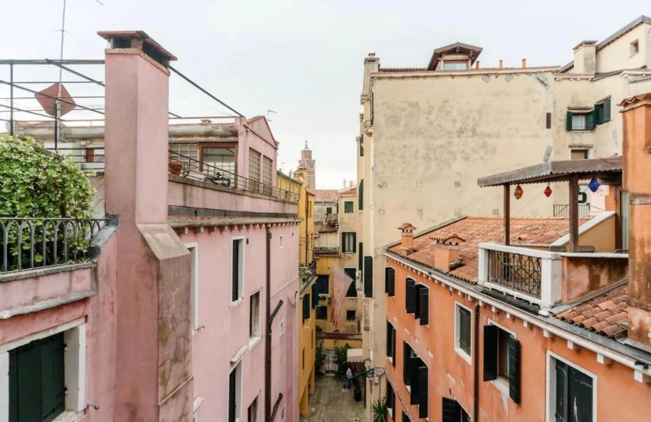 Venezia La Fenice Apartment