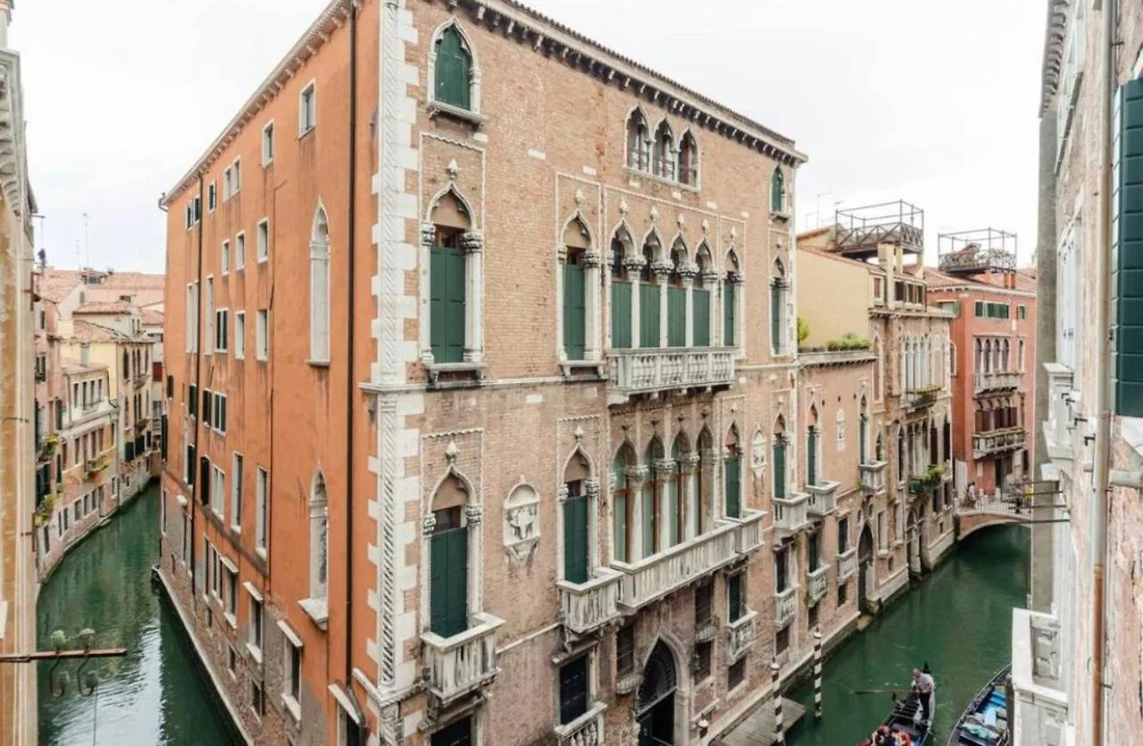 Venezia La Fenice Apartment Venice